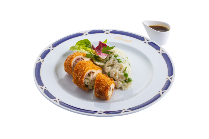 cordon-bleu-rizi-bizivel-zsenge-salatalevelekkel-700-467